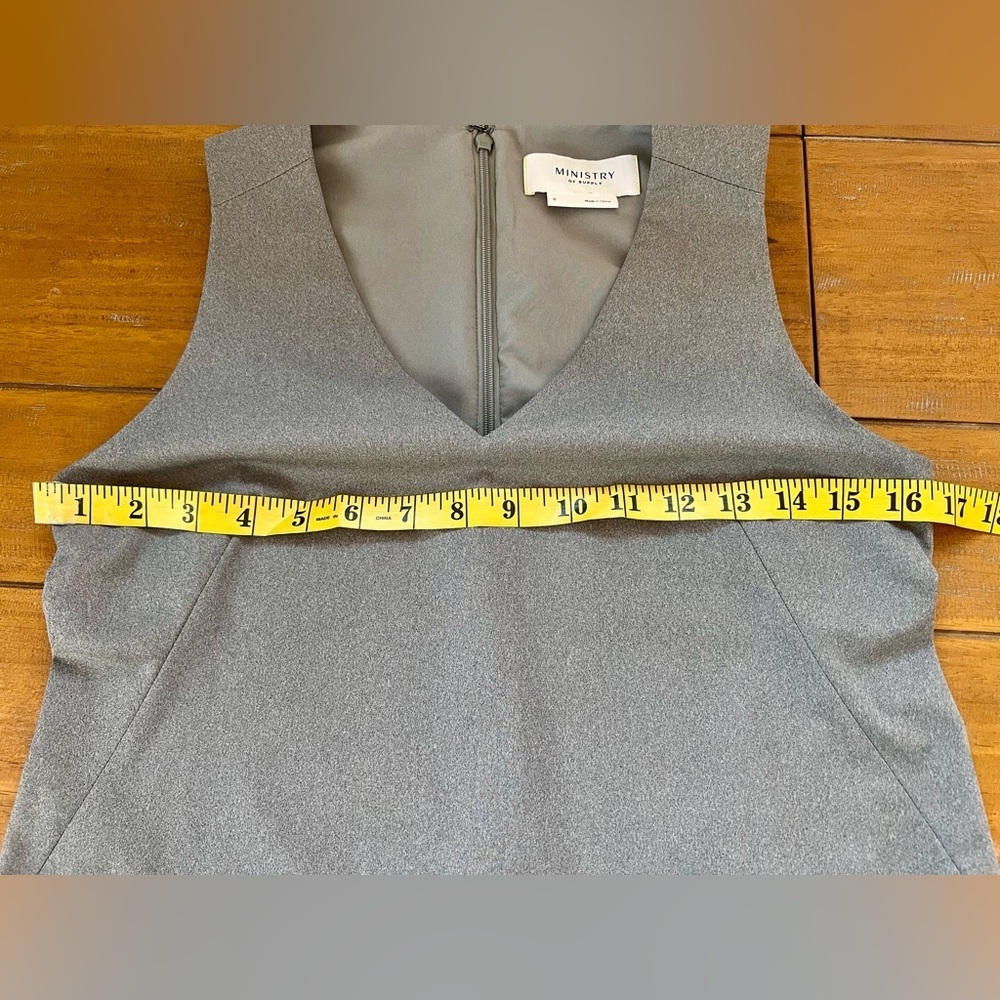 Ministry of Supply Kinetic Sleeveless Shift Dress Gray Knee Length - Picture 11 of 12